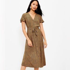 LOFT Leopard Print V-Neck Midi Shirtdress w/tie waist - 6P